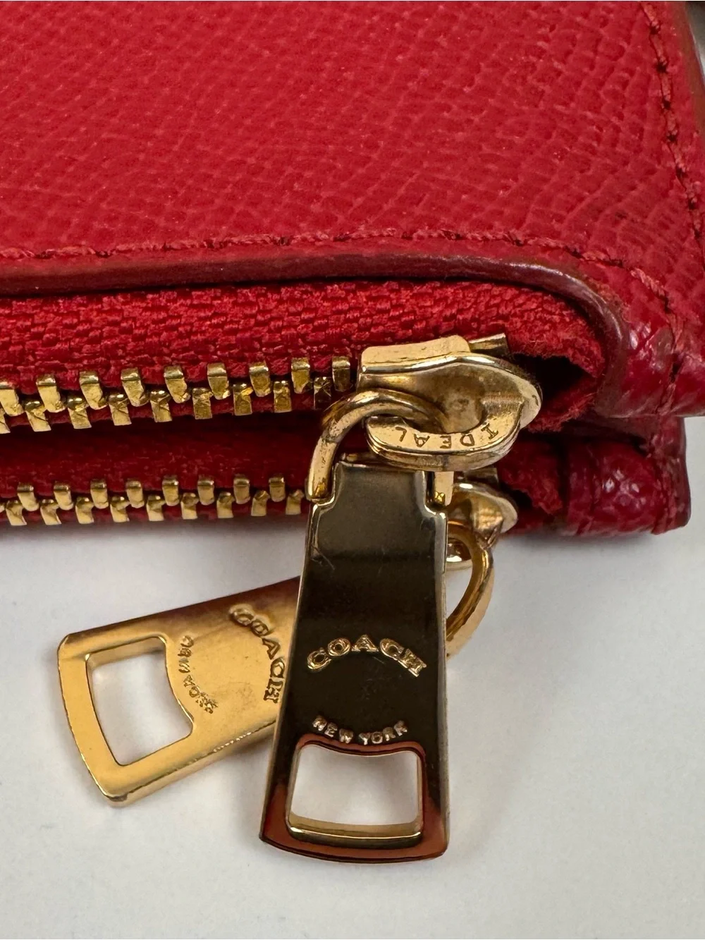 Coach Double Zip Wristlet Wallet Crossgrain Leather True Red Gold